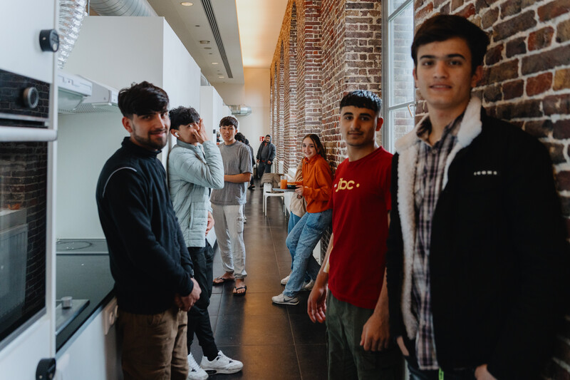 Het Rode Kruis opende zes maanden geleden een opvangcentrum onder het mandaat van Fedasil in het voormalige Godshuis in Sint-Laureins