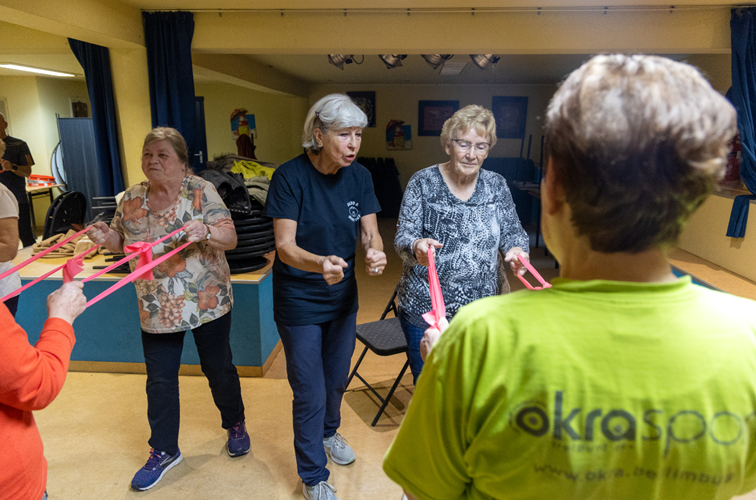 Fitgym door OKRA-Limburg//©Mine Dalemans