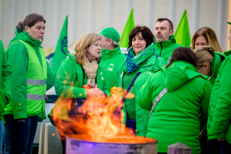 ACV-voorzitter Ann Vermorgen aan een stakingspikket