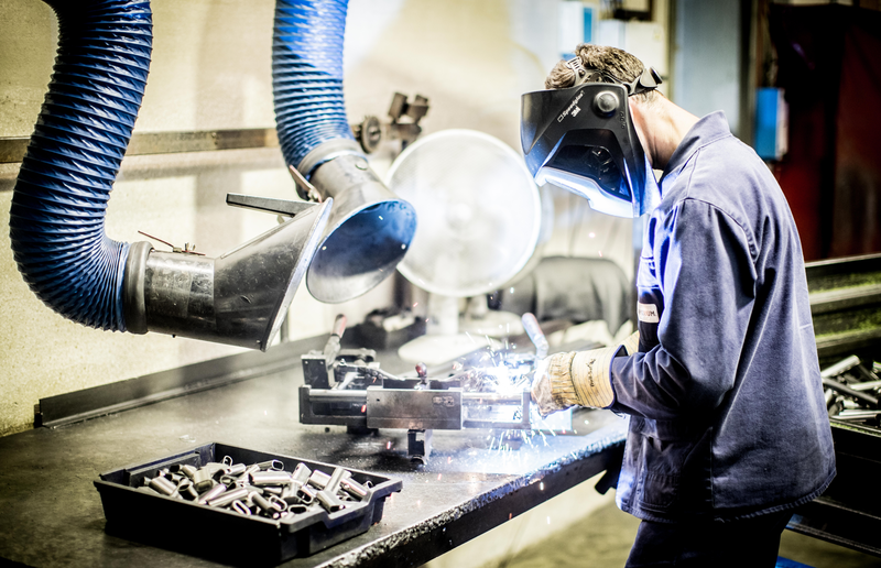 een lasarbeider aan het werk