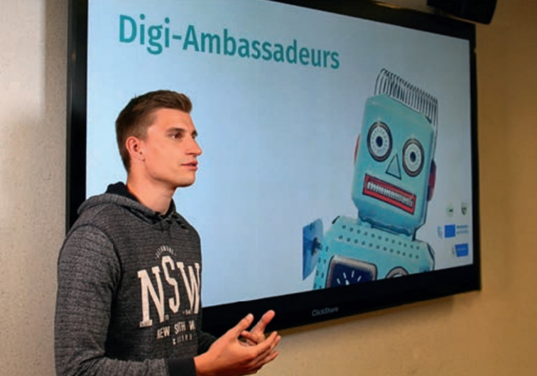 Kobe Gelders legt uit wat DIGI-ambassadeurs zijn.