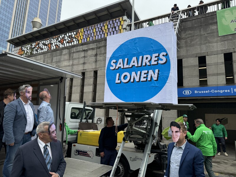 20250527 120957648 ios