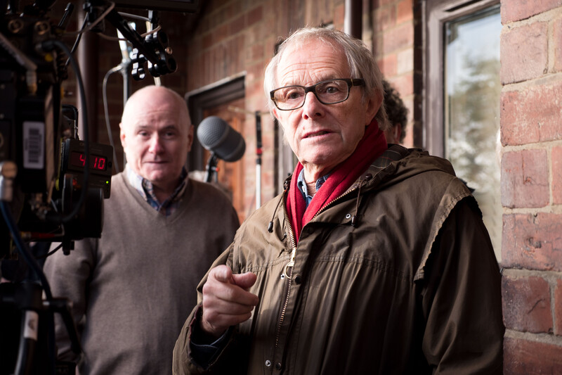 Filmmaker Ken Loach op de filmset