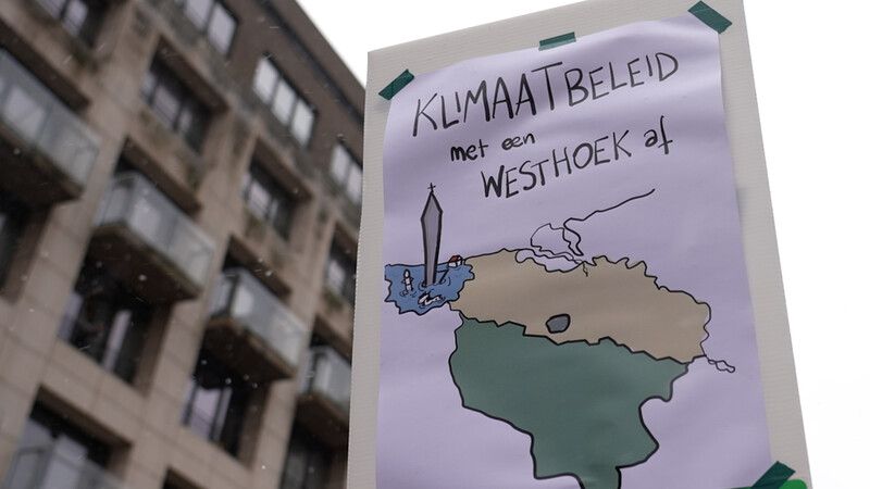 protestbord op klimaatmars 2023 Brussel