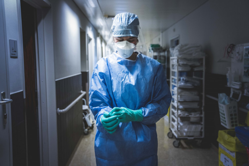 Verpleger op de intenstieve van het UZ Gent